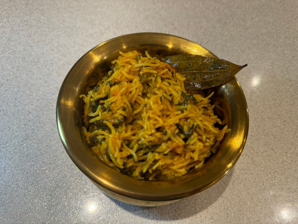 Spinach Tomato Pulao (Palak Tamatar Pulao) 