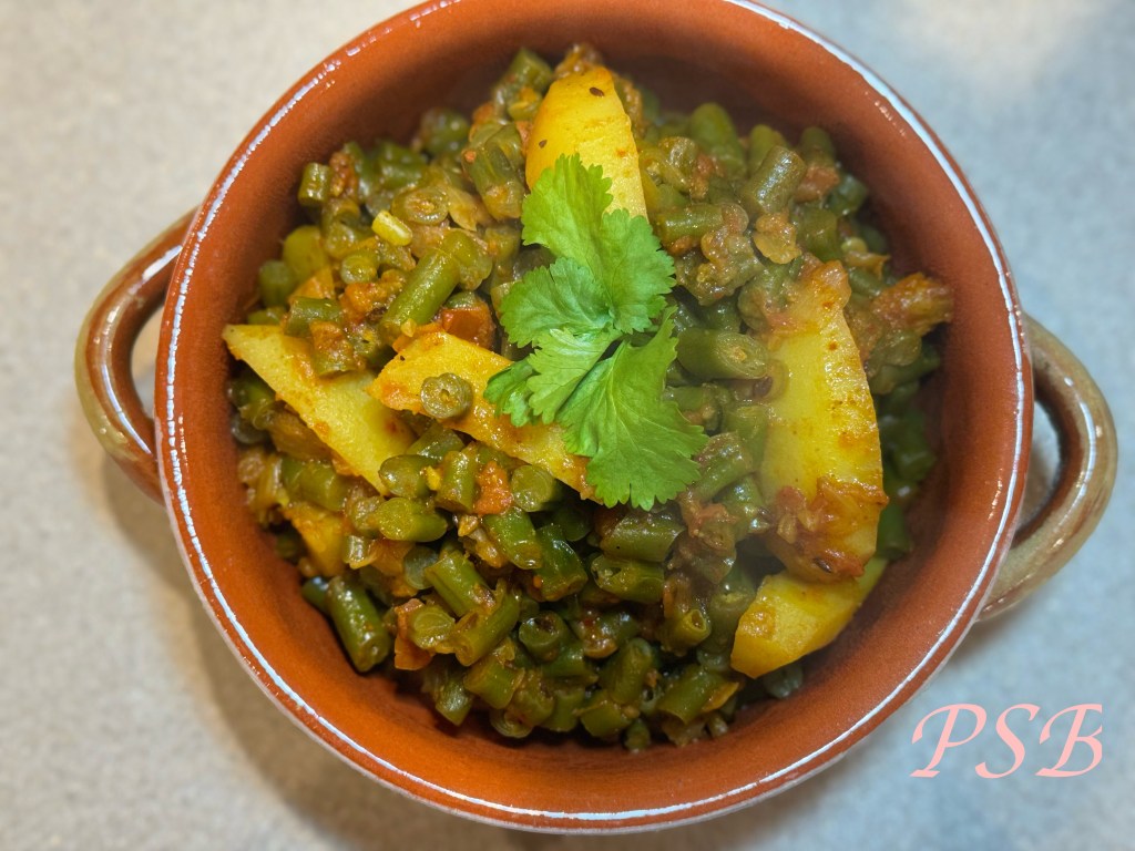 Simple Green Beans and Potatoes&nbsp;sabzi